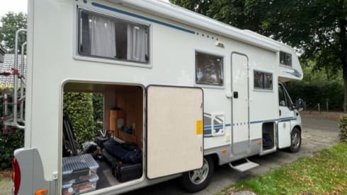 6p Adria Mobil alcove from 2005