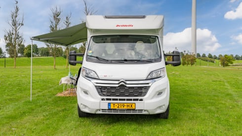 Enjoy our luxurious Dethleffs Trend '18, low length beds, delivery service