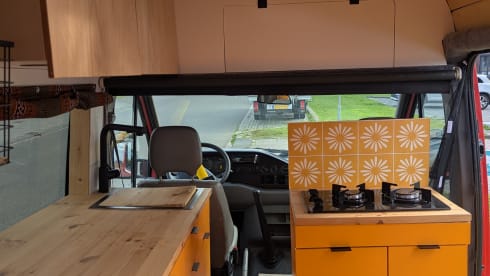 Norbert – 2p Volkswagen bus from 2004