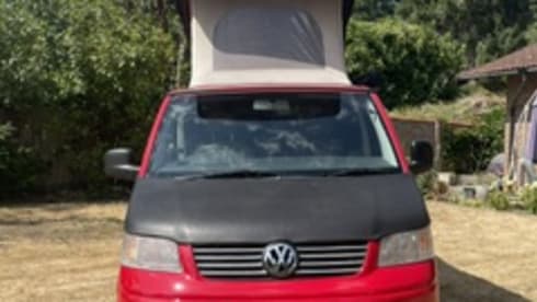 Volkswagen campervan met 4 slaapplaatsen uit 2005