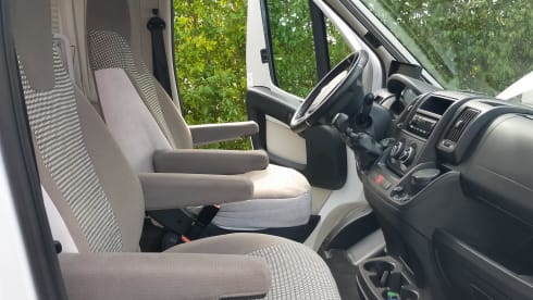 Toet – Possl Roadstar 600L - buscamper Citroen Jumper uit 2016