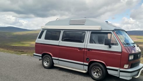 Original retro Volkswagen T3 Dehler with complete camping equipment.