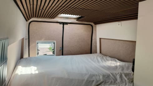 Elmo – Fiat Ducato camper van 