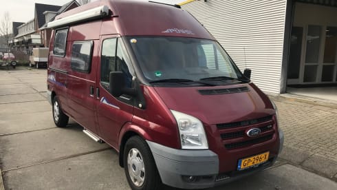 Klaas – FORD TRANSIT POSSL BUSCAMPER 2008