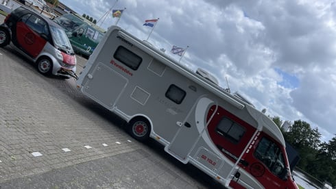 Renault master Globetrotter  – 4p Dethleffs semi-integrated uit 2010