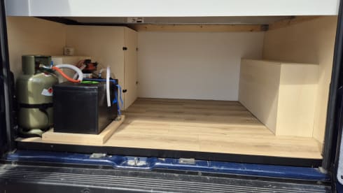 Cozy, nice camper (2025) with air conditioning - solar panels - 3 persons