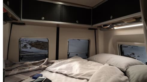 Bully – 2p Mercedes-Benz bus from 2023