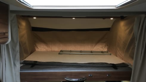Fiat Integral for 4 p