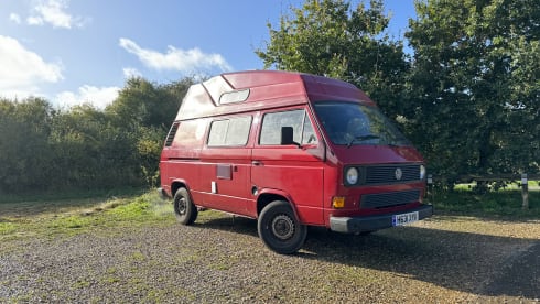 Bilbo – Solar 4 Berth Off Grid VW Camper
