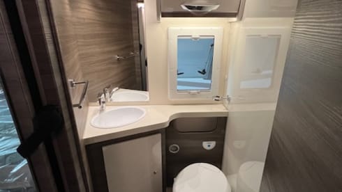 carat mc louis 870 G – 5p Fiat integrated from 2025