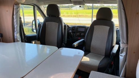 Beautiful 4 person semi-integral camper