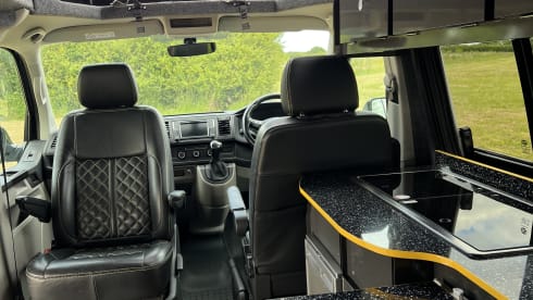 Big Boy – Volkswagen Transporter T30 - Top Spec 