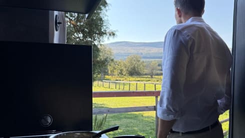 Holly – Camper Volkswagen a 2 posti letto del 2023