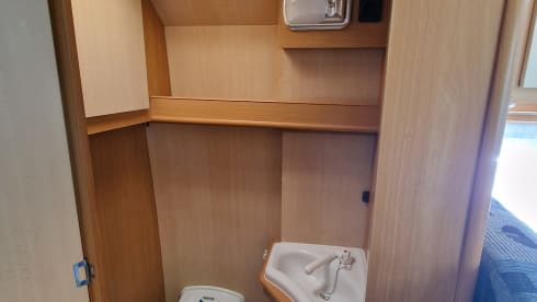 Complete Fiat Ducato bus camper