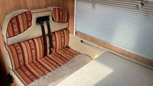 Huisje op wielen – 4p Fiat alcove from 2009