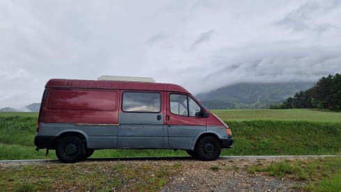 Ford Transit – Nice cosy camper
