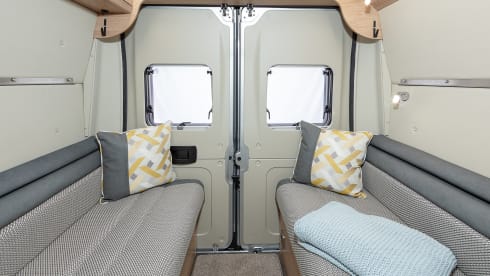 2023 Immaculate v. low mileage family campervan