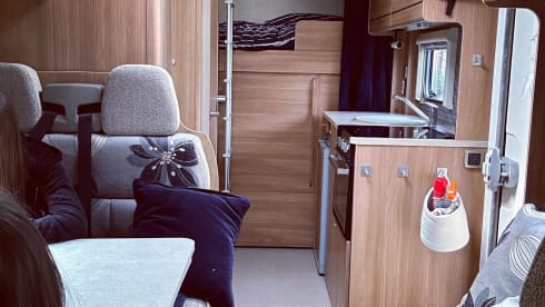 Travel The Wild – 6 berth Fiat Escape 696