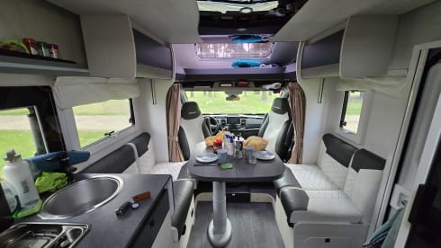 4p Chausson semi-integrated from 2023