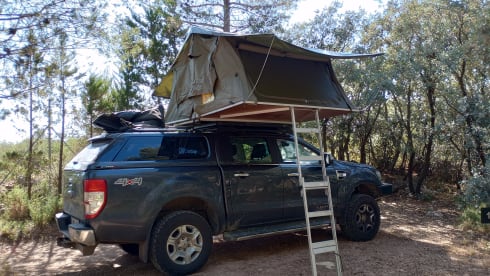 4p Ford rooftop from 2016