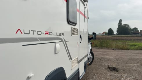 Mobieltje – 3p Ford integrated from 2013