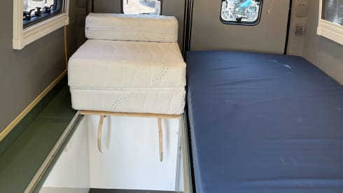 Sydney 1 – Wheelchair accessible motorhome with care facilities