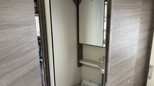 4p McLouis semi-integrated from 2017