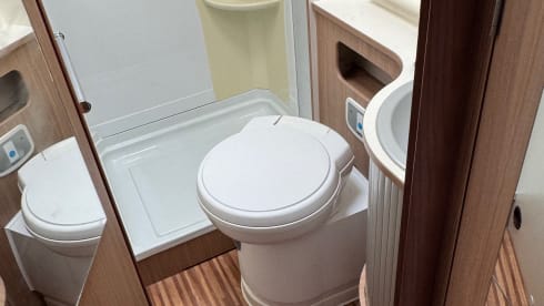 6p Adria Mobil semi-integrated from 2012
