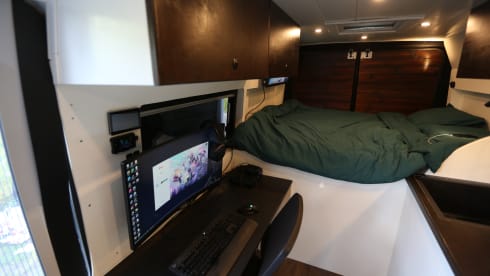 Nimbus – Luxury camper from 2023 with Off-grid option