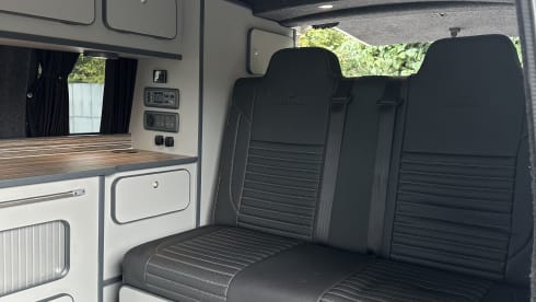 FIGURE 01 – 4 berth Volkswagen campervan from 2022