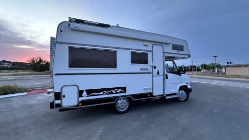 6 berth Fiat alcove from 1992