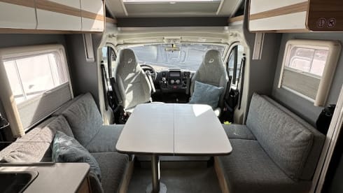 DUIN – Dethleffs Just 90 T7052 EBL Manual transmission | 2021 | 4 people