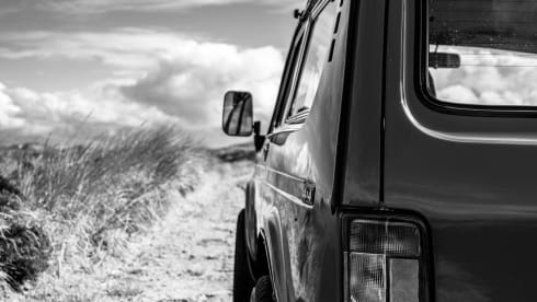Pjotr – Lada Niva 4x4 met daktent