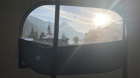 4p Volkswagen T6 L2H1 from 2017 with 2022 interior