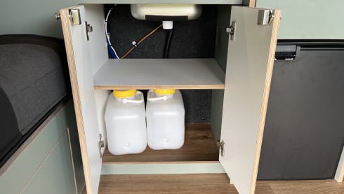 4-Sitzer Volkswagen Wohnmobil aus dem Jahr 2017