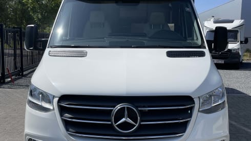 2p Hymer semi-integrated from 2021