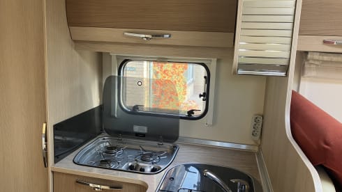 2 press Bürstner semi-integrated from 2014