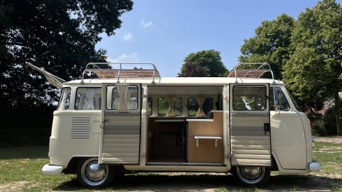 Parel – 2p Volkswagen campervan from 1981