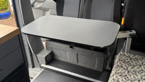 Benji the benz  – 3 berth Mercedes-Benz campervan from 2012