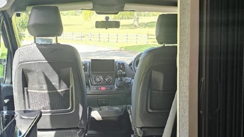 Dora – 4 berth Peugeot Boxer Campervan 2014