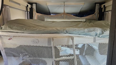 Camper Bolletje – Luxury 4p Roller Team semi-integrated from 2020
