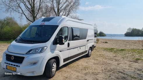 Home away from home – Ultimate enjoyment for 2 - off-grid, winter sports, euro6, built in 2019