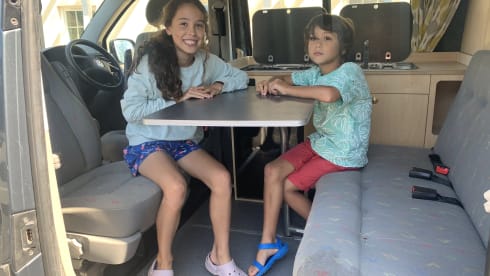 Bertha – 4 berth Volkswagen bus 