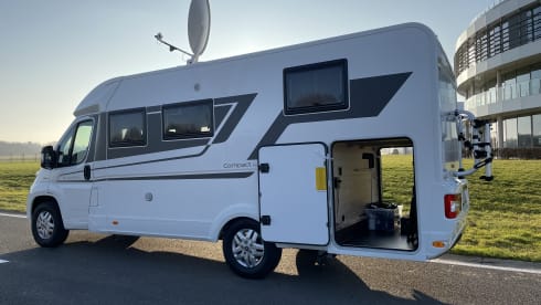 Adria Compact DL AUTOMATIC