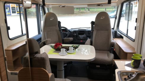Moby – Detleff Integral (05/2021) with twin beds in the rear
