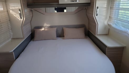 Luxury camper with queen bed and air conditioning