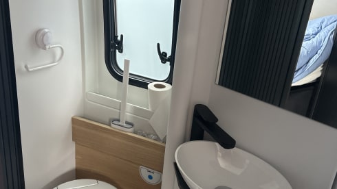 The Mighty Moose – 2p Adria Mobil bus uit 2026