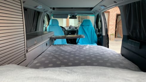 MP VAN – 4p Mercedes-Benz campervan from 2011