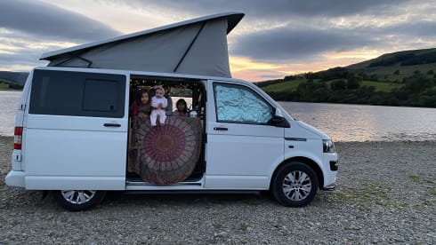 Milan the Van – 5 berth Volkswagen campervan
