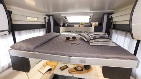 Bavarian Camper 5 – space miracle with 8 sleeping places